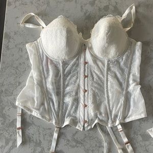 White Fenty Corset 3X